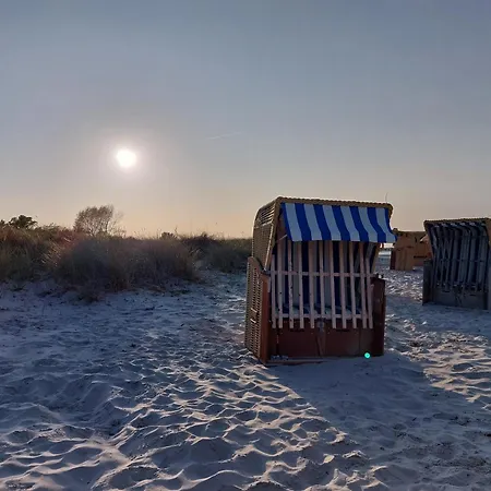 아파트 Ostsee In Schoenberg Mit Terrasse Nahe Schoenberger Self-check-in *
